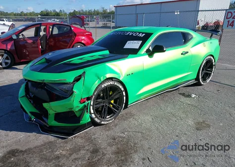 2018 Chevrolet Camaro 1Lt from USA, damaged, VIN 1G1FB1RX8J0128328